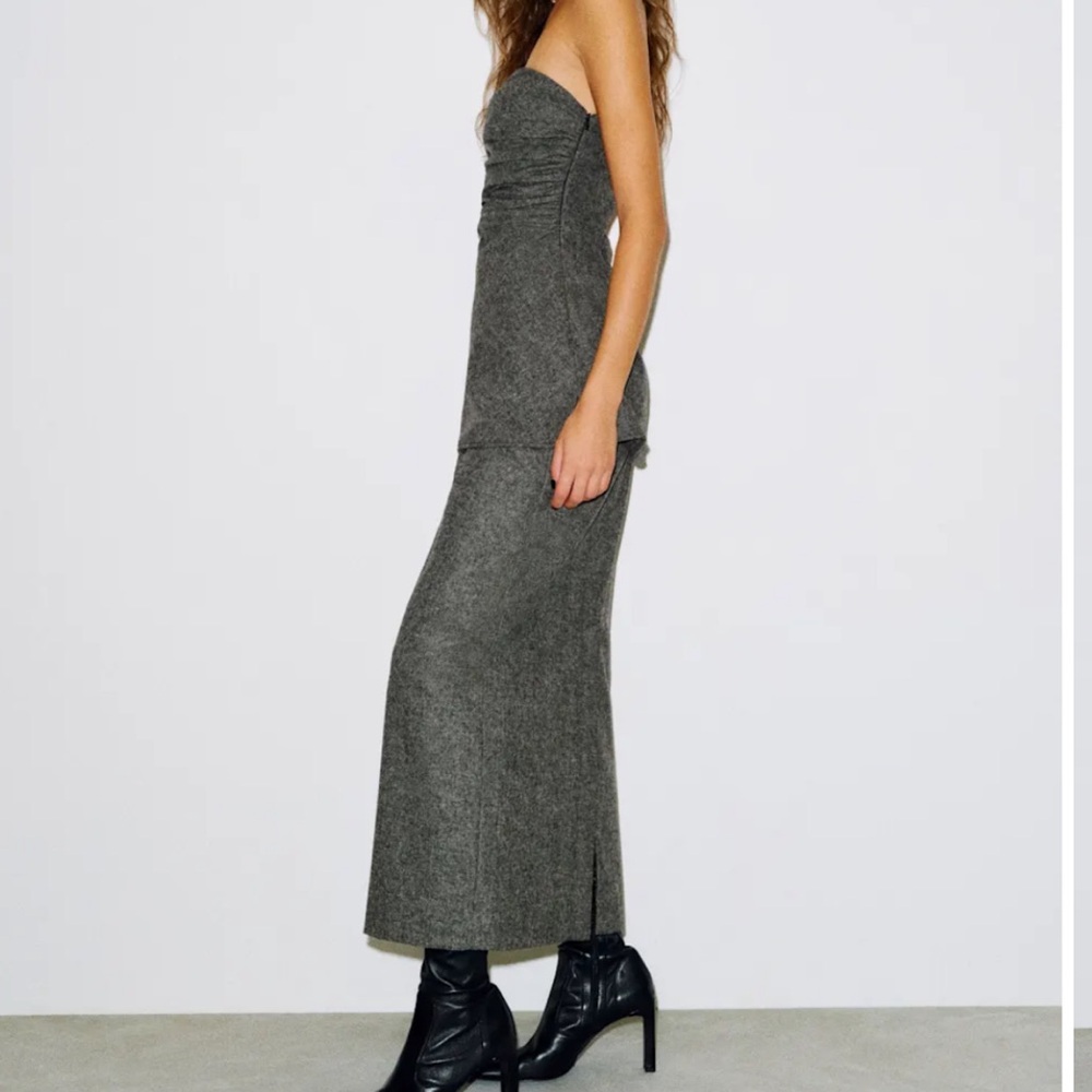 Reformation Lydia Skirt Charcoal Wool - Picture 4 of 6